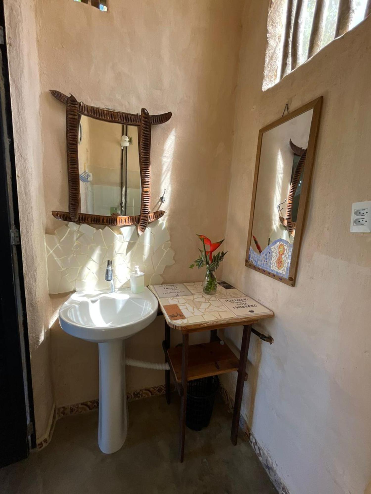 Eco Hostel Bosque Di Barro Velha Boipeba Екстер'єр фото